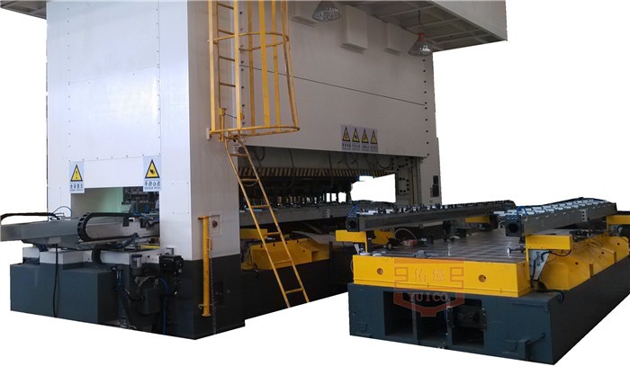 如何選購適合一臺適合自己生產(chǎn)情況的沖壓三次元機械手？