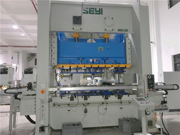 沖壓機械手使用調(diào)試項目有哪些？