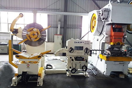 復(fù)工復(fù)產(chǎn)，山東客戶訂購多臺三合一送料機