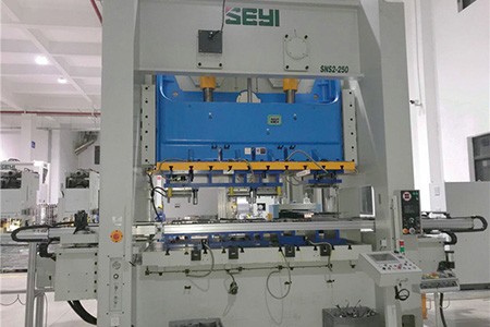 沖床機(jī)械手一臺多少錢？